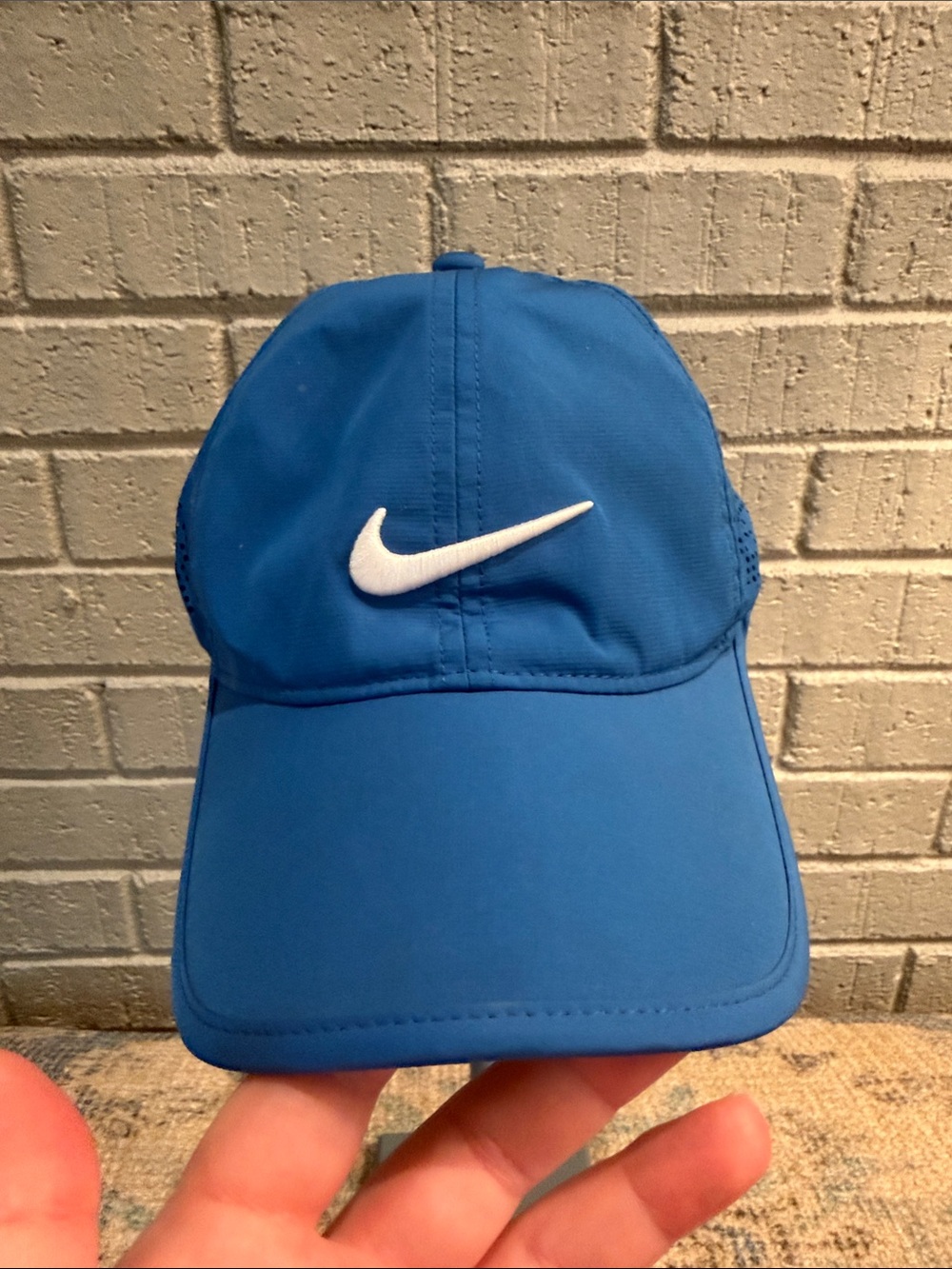Nike Women’s Bright Blue Performance Cap with White Swoosh